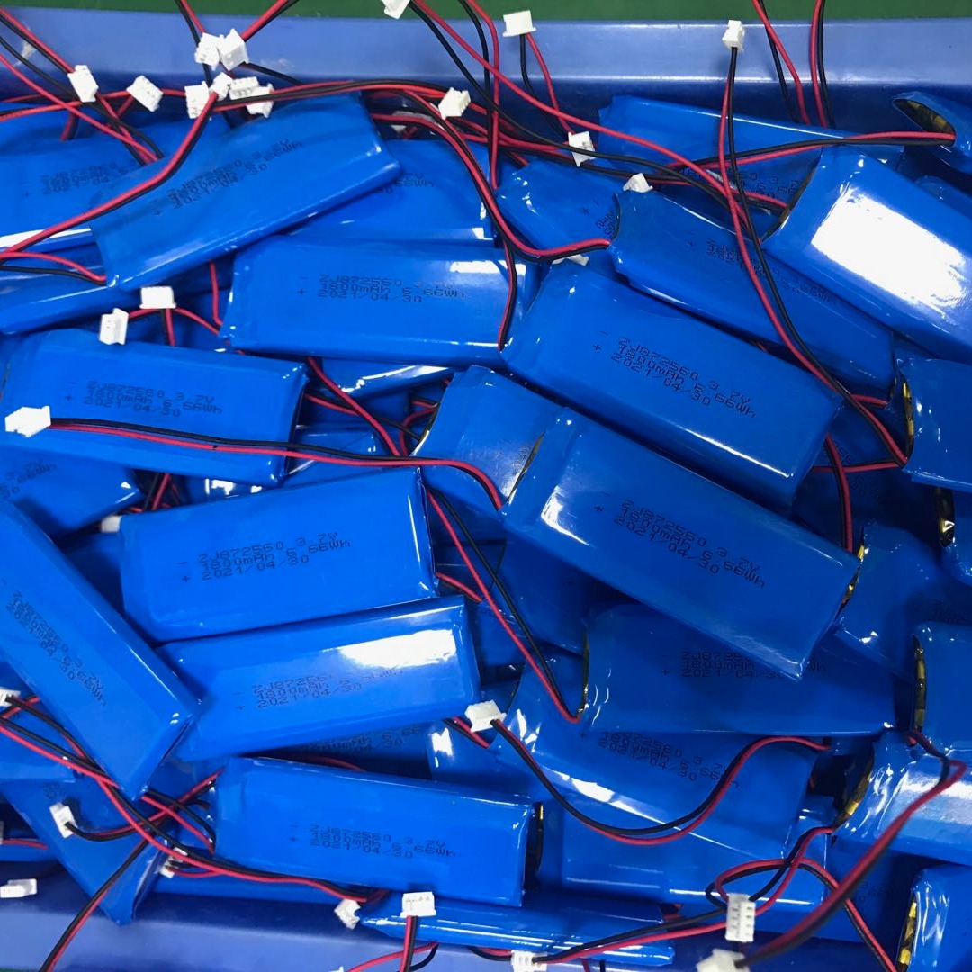 Advantages and disadvantages of rechargeable  polymer lithium-ion batteries